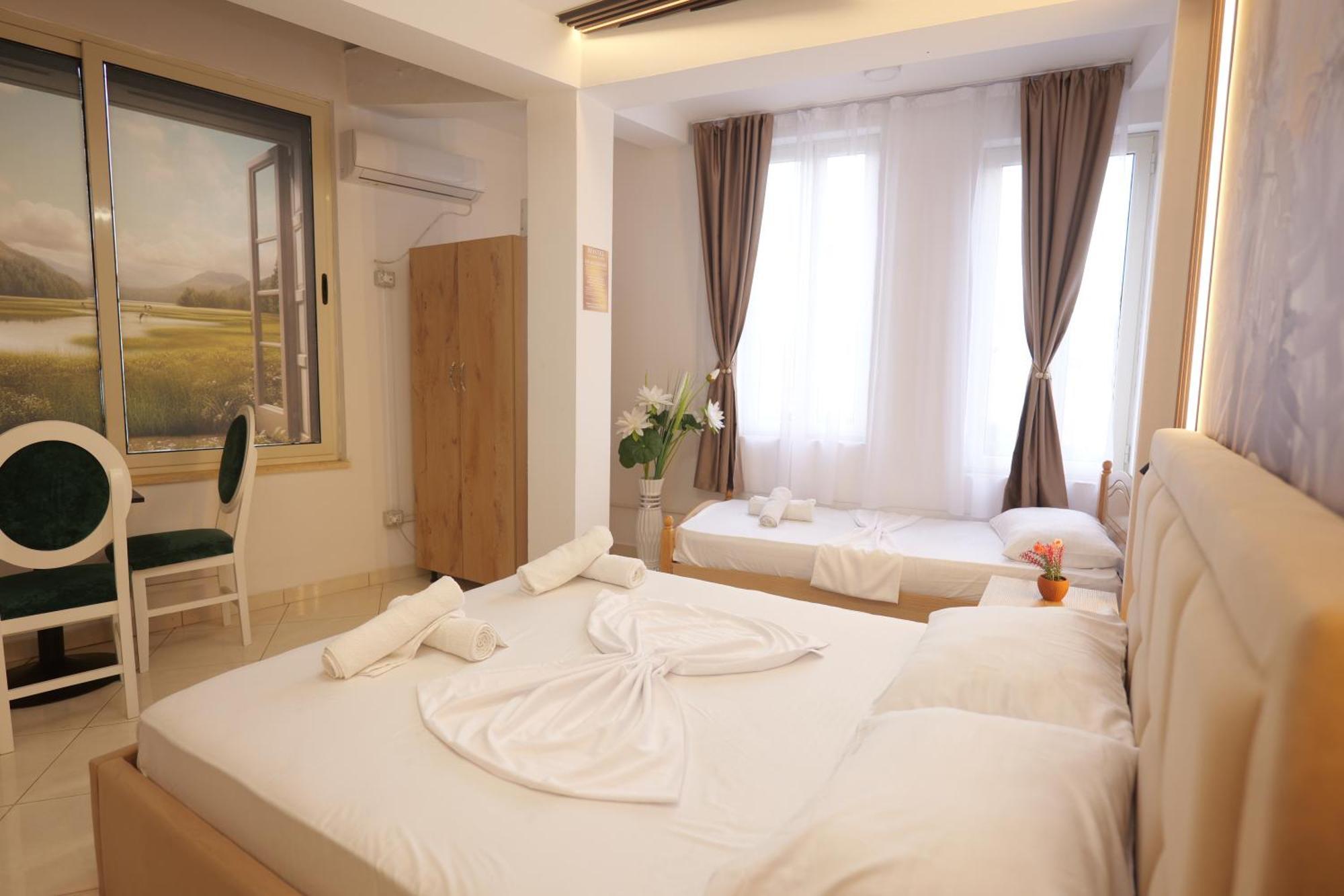 Golden Sleep Hostel Shkodër Dış mekan fotoğraf