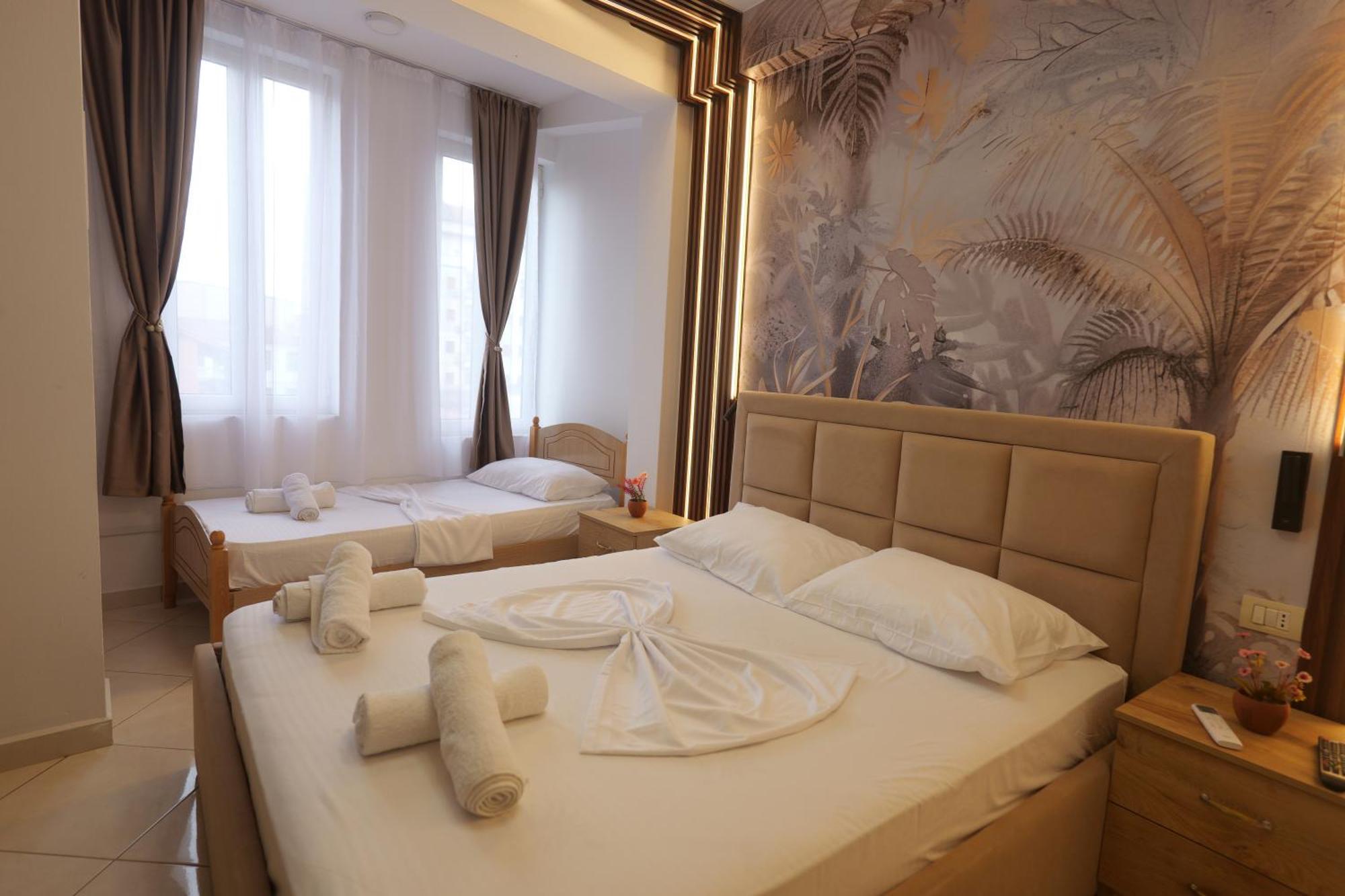 Golden Sleep Hostel Shkodër Dış mekan fotoğraf