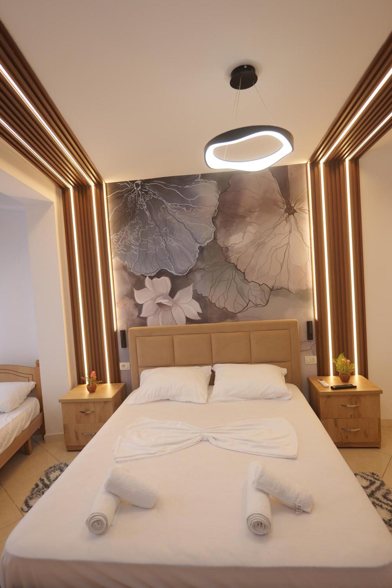 Golden Sleep Hostel Shkodër Dış mekan fotoğraf