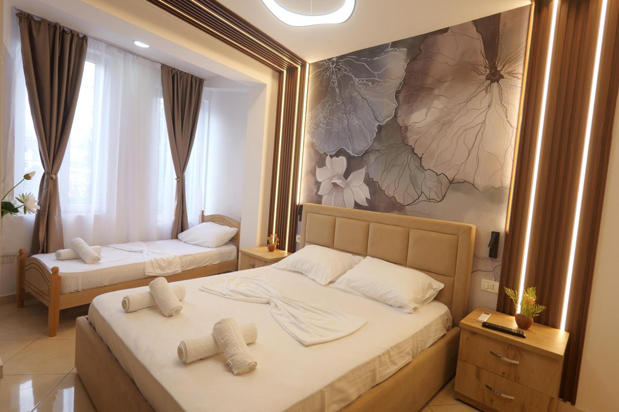 Golden Sleep Hostel Shkodër Dış mekan fotoğraf